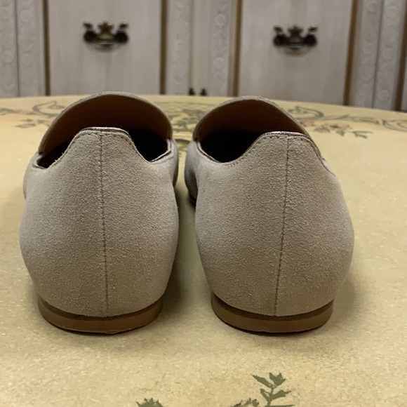 M. Gemi Beige Pointed Toe Suede Flats Size 38.5/US 8 - Picture 5 of 13